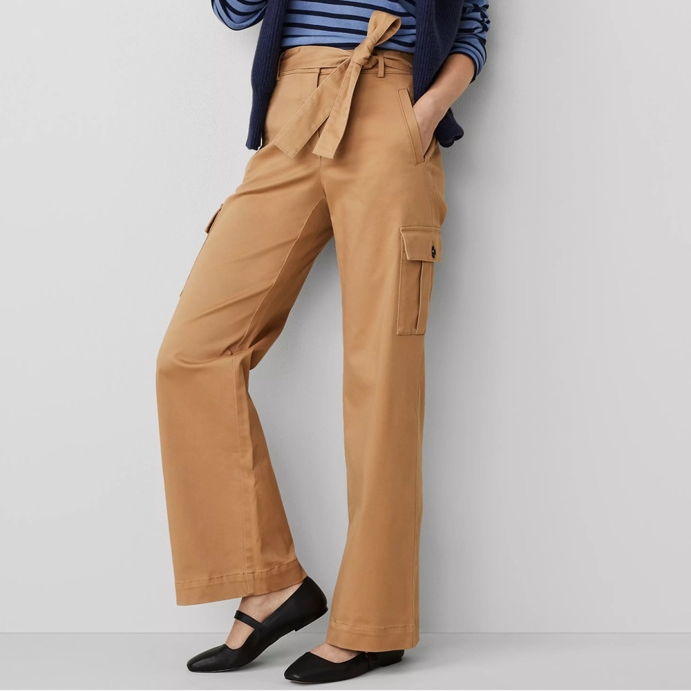 Ann Taylor Weekend Tan Straight Leg Cargo Pants with Tie Belt 0 Cotton-Rayon